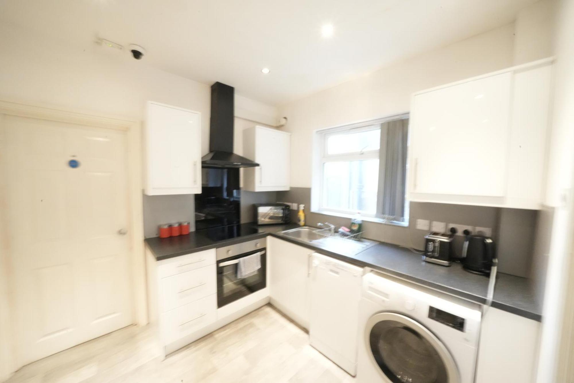 Grand Airport Ensuites Harmondsworth Exterior foto